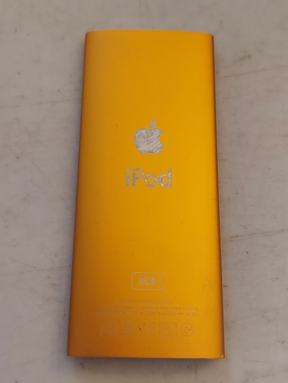 iPod Model:MB742LL/A 8GB, 2008, Orange, 4th Generation, Full Of Tunes - Picture 4 of 8